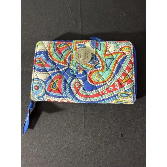Vera Bradley Turnlock Wallet OS Blue Red Paisley Quilted Cotton Excellent‎ Zip