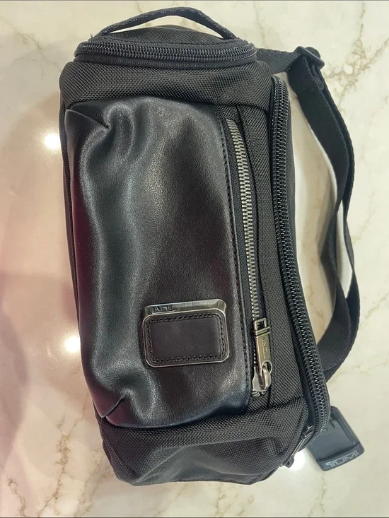 Tumi Black Leather-Front Men's Belt Bag