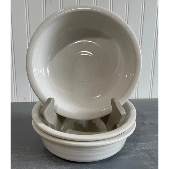 (3) Fiesta White Rim Soup Cereal Bowls Ceramic Concentric Rings Made in USA‎ 7in