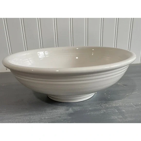 Vintage Fiesta White Large Serving Bowl 9.75