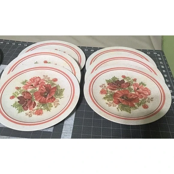 National Home Products‎ Artisan Ware Melamine Red Floral Plate 10