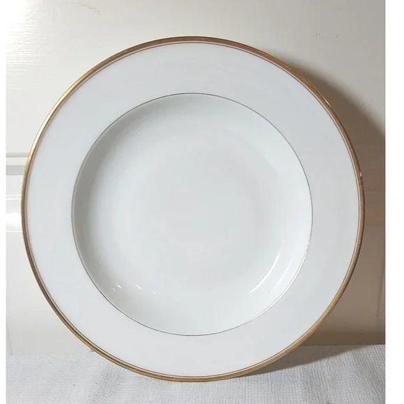 T&V Limoges Dinner Plate‎ 9.75 White Gold Trim France Antique Porcelain