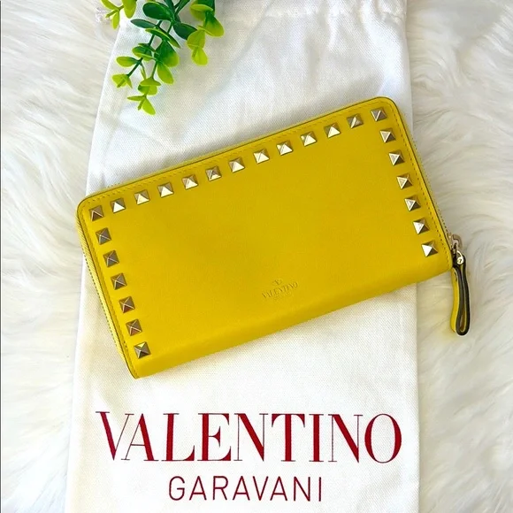 Valentino Garavani Yellow‎ Rock Stud Zipper Wallet