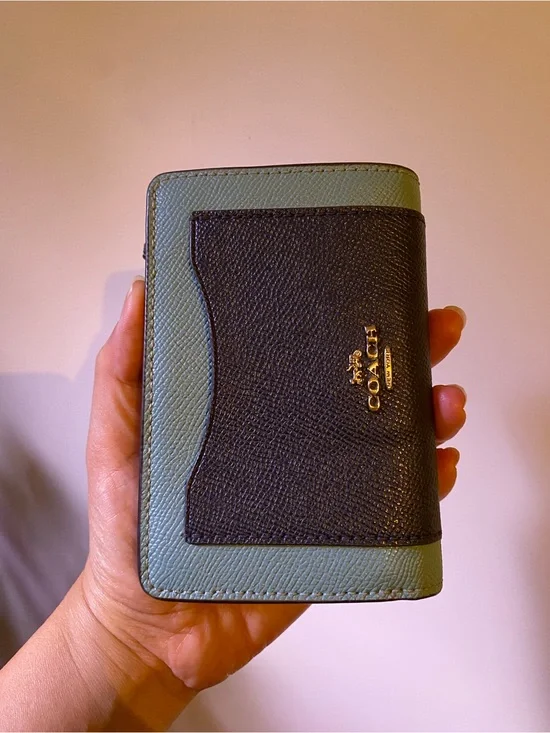 Coach Two-Tone Black and Green Leather Wallet