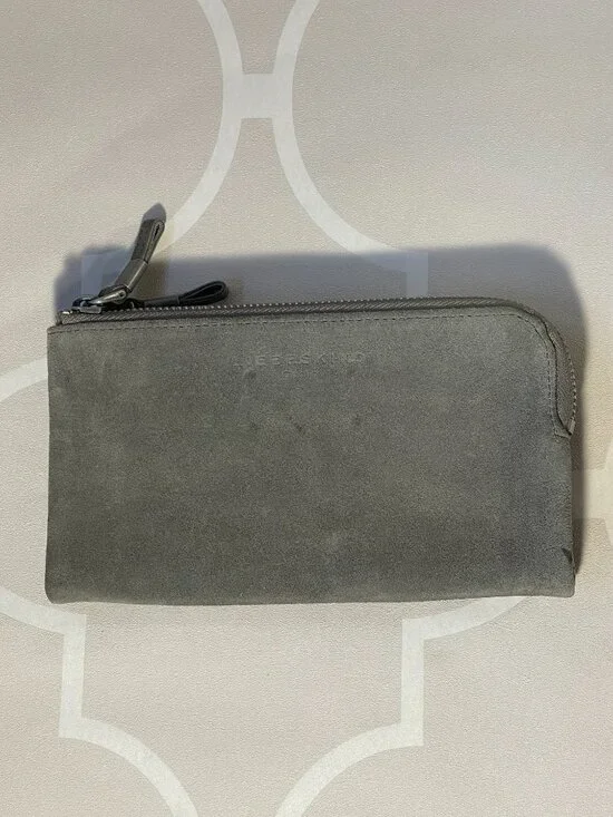 Liebeskind Dark Green Leather & Suede Bifold Wallet | Zip Coin Pockets