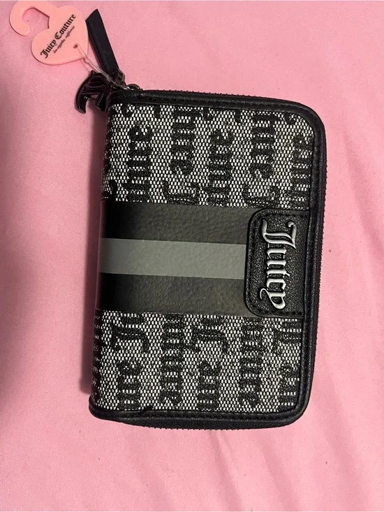 Juicy Couture Black & Gray Logo Zip Wallet