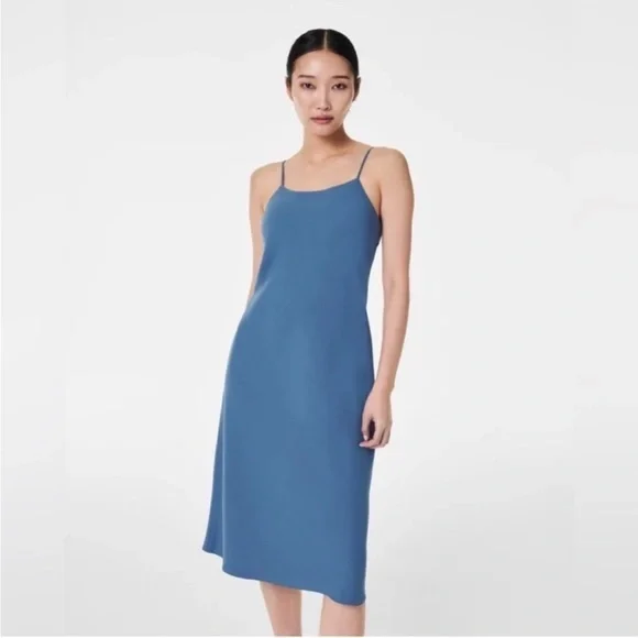 NWT Spanx Dress Crepe Reversible Slip Midi in Indigo Haze