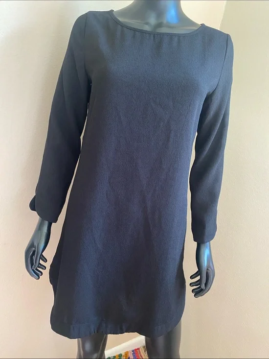 mittoshop Black Long Sleeve Shift Dress NWTs