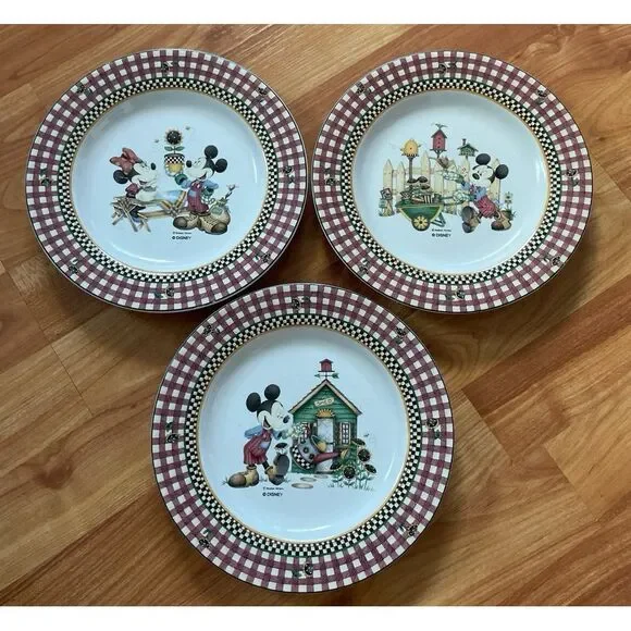 VTG‎ 3 Collectors Disney 2000 Debbie Mumm Mickey' s Garden Salad Plates
