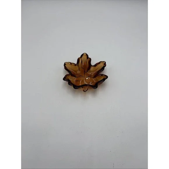 Vintage Amber Glass Leaf Trinket Dish Autumn Décor Ashtray Excellent‎