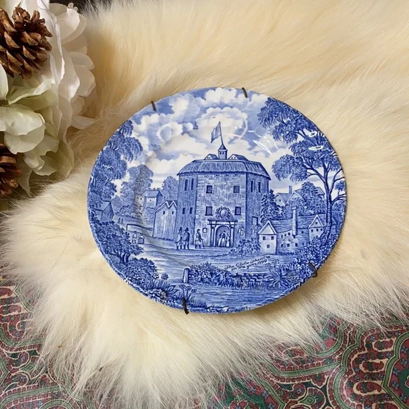 Blue Transferware Decorative Dinner Plate - Classic Scenic Design