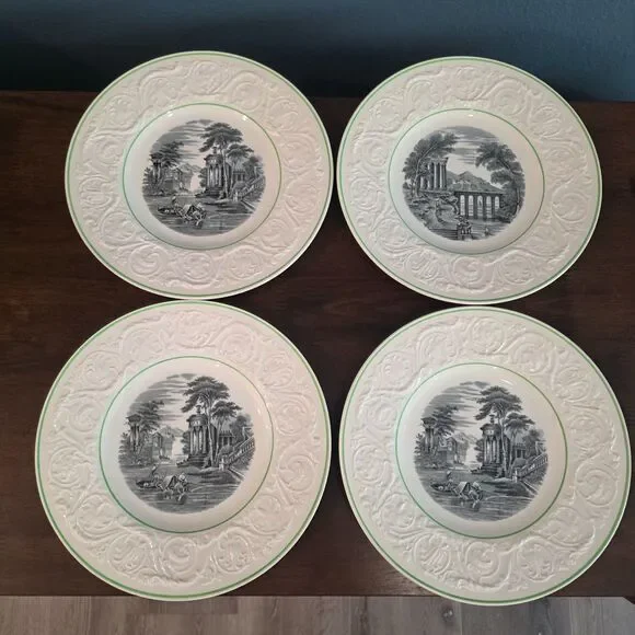 Wedgwood Patrician Torbay Green 9 1/4” Luncheon Plates Vintage England Set of 4