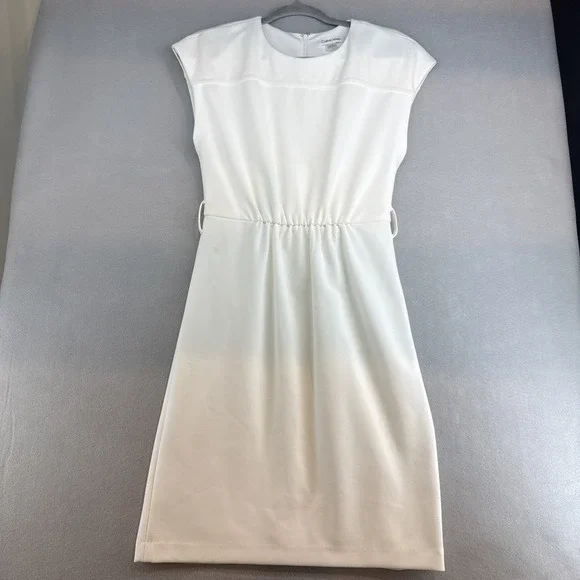 Calvin Klein Dress Size 4, Sleeveless, Missing belt