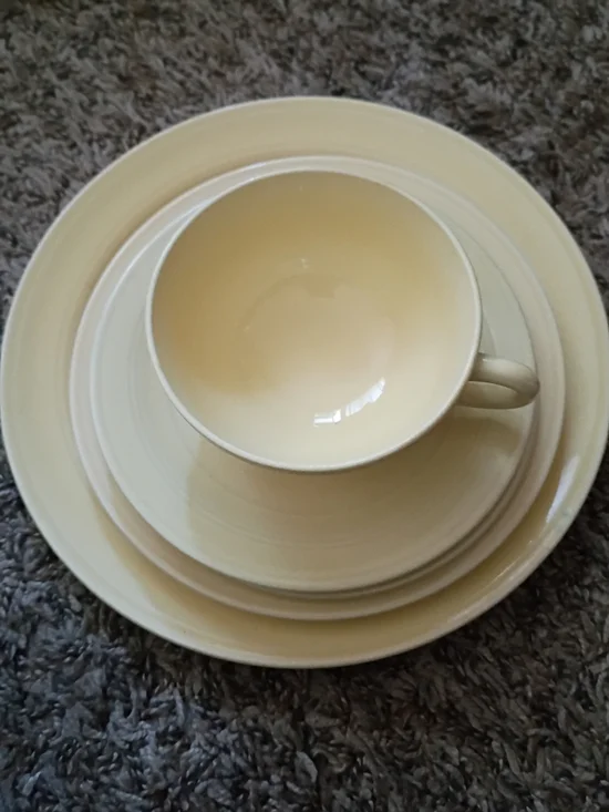 Vintage Early California Vernonware Pale Yellow 6 Pieces