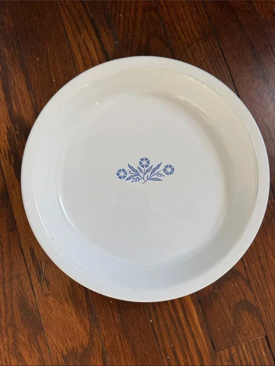 Corningware 9 inch Pie Plate with Blue Floral Center