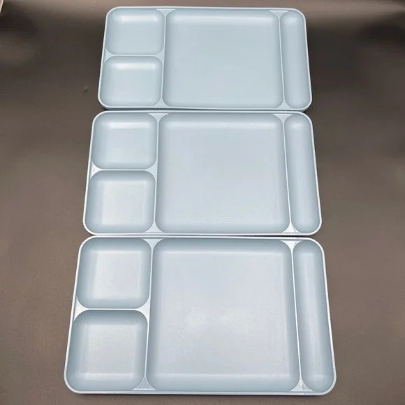 Tupperware Divided Serving Trays Set of 3 Light Blue Vintage Made in USA 15x9
