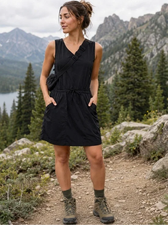 The North Face Black Pockets Drawstring Waist Outdoor Gorpcore Dress Size L
