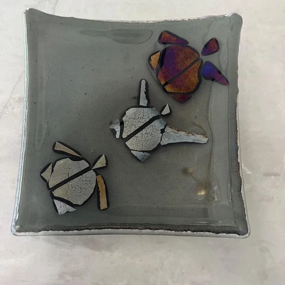 Turtle iridescent‎ fused glass trinket dish