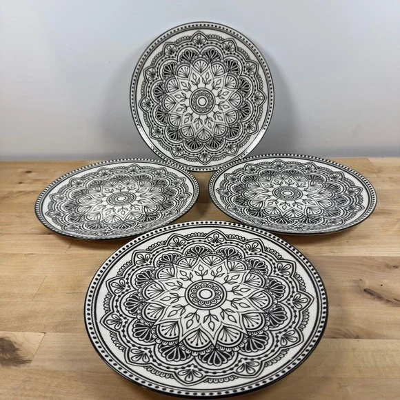 Royal Norfolk Black White Mandala Dinner Plates Set of 4 Stoneware 10.5 Inch