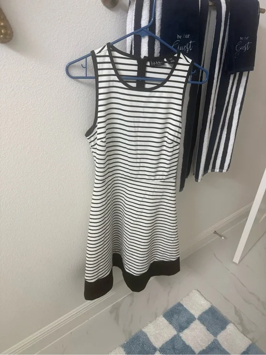 Nicole Miller Black and White Striped Sleeveless Fit-and-Flare Mini Dress