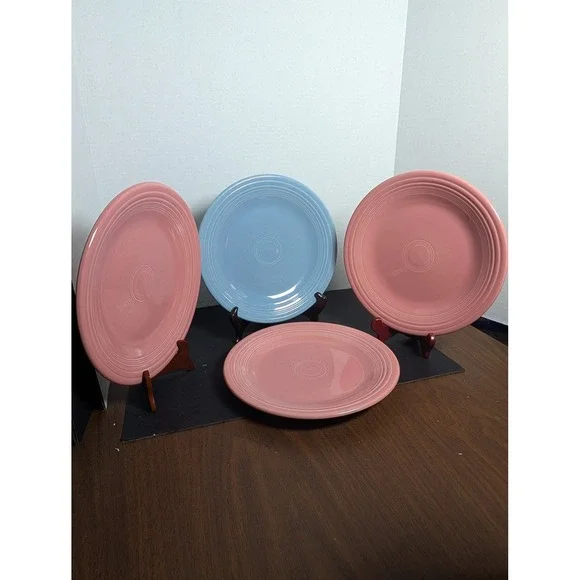 Homer Laughlin FiestaWare Turquoise/Pink Dinner Set of 4 Plates 10.5