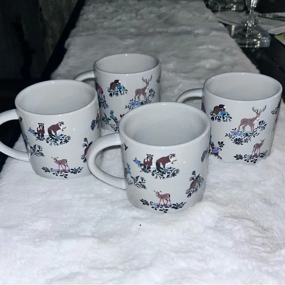 50%off w❤️ 4Vera Bradley merry mischief Winter Wonderland Woodland coffee cups