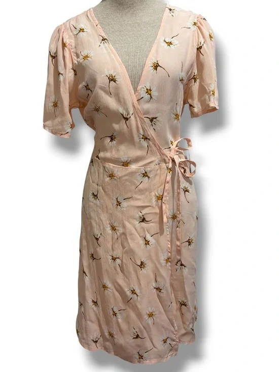 NWT Billabong Women's Feelin Peachy Dress Size 10 / M Daisy Print Girly Flirty