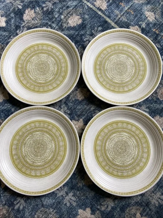 Vintage Franciscan Earthenware Set of 4