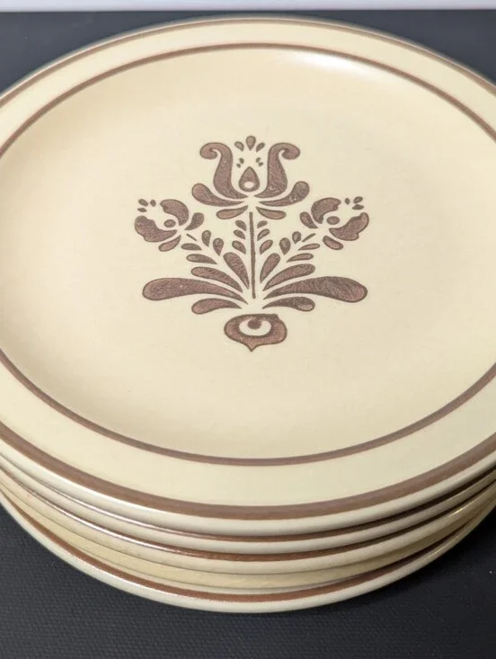 Pfaltzgraff Village Pattern Set Of 5 Salad Plates