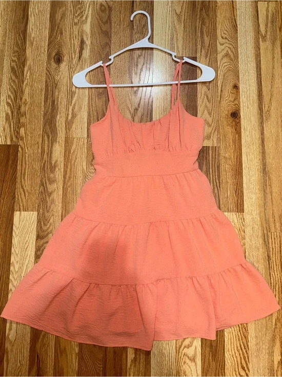Altar’d State Coral Tiered Mini Dress Women’s Medium Tie Back Adjustable Straps