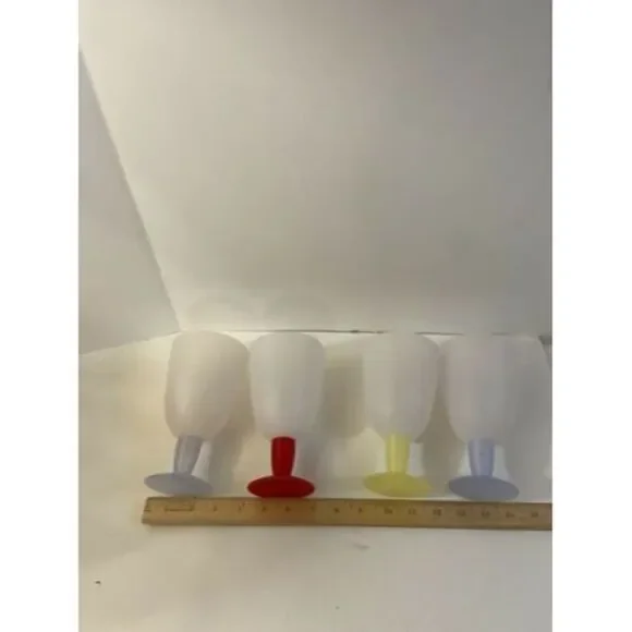 Tupperware Impressions Stemmed Dessert Parfait Cups Wine‎ Glasses Set of 4 #4094