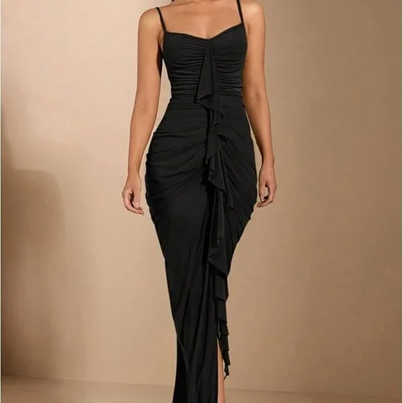 🖤 NWT Black Sweetheart Ruched Maxi Dress – XS