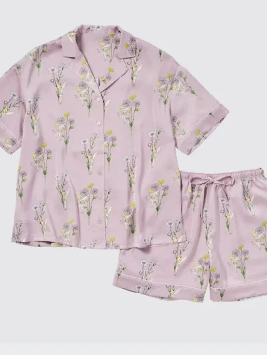 Uniqlo Disney Tinkerbell Pajama Set