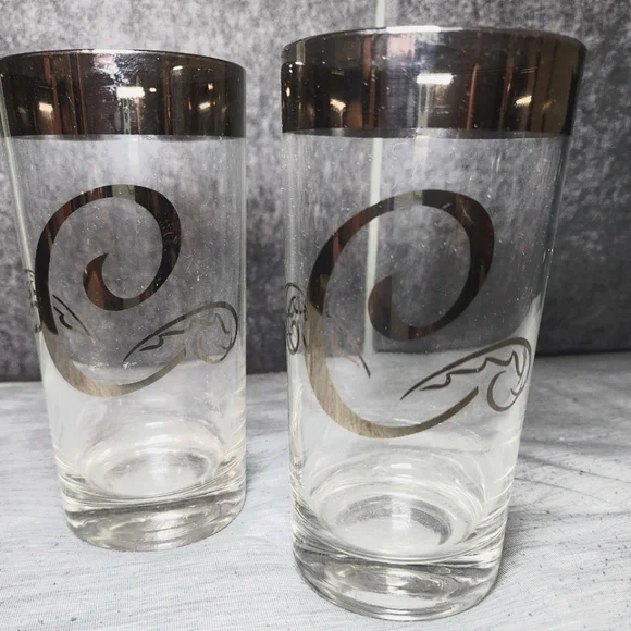 Vintage Dorothy Thorpe Monogram Letter‎ 