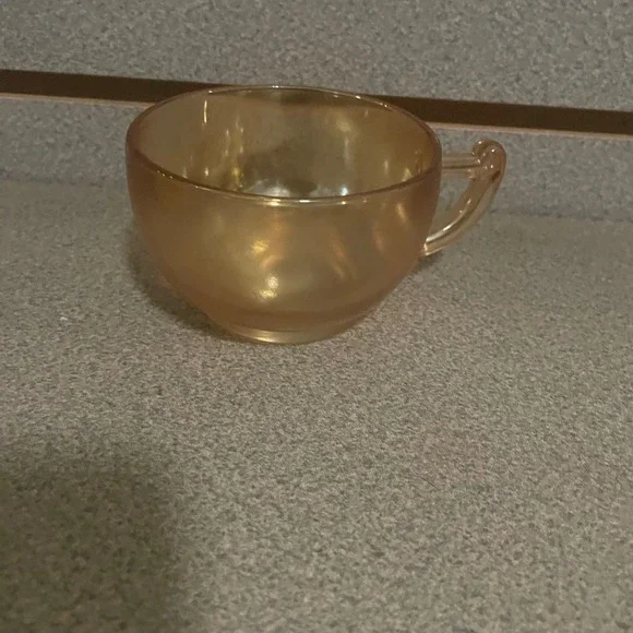Vintage‎ MODERNE BY JEANETTE MARIGOLD Carnival Glass PUNCH or Coffee  TEA CUP