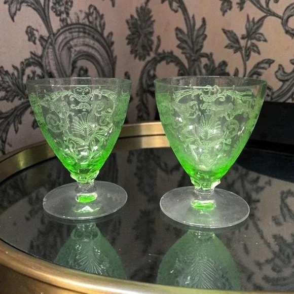 Fostoria Versailles Etched‎ Cocktail Glasses, Set of 2, Vtg Footed Uranium Glass
