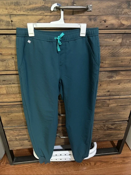 Figs Men's Tansen Teal Drawstring Jogger Scrub Pants. Medical. Vet. Healthcare.