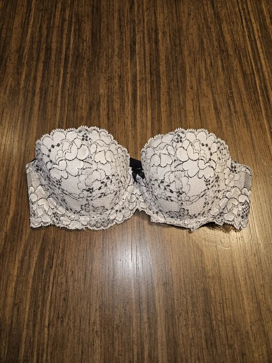 Victoria's Secret White Lace Strapless Bra with Black Floral Lace