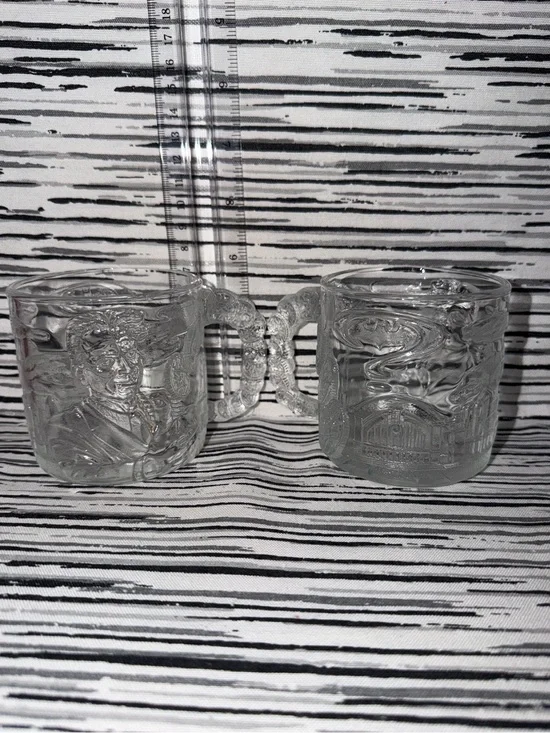 1995 Batman Forever Collectible Clear Glass Mugs by McDonald’s