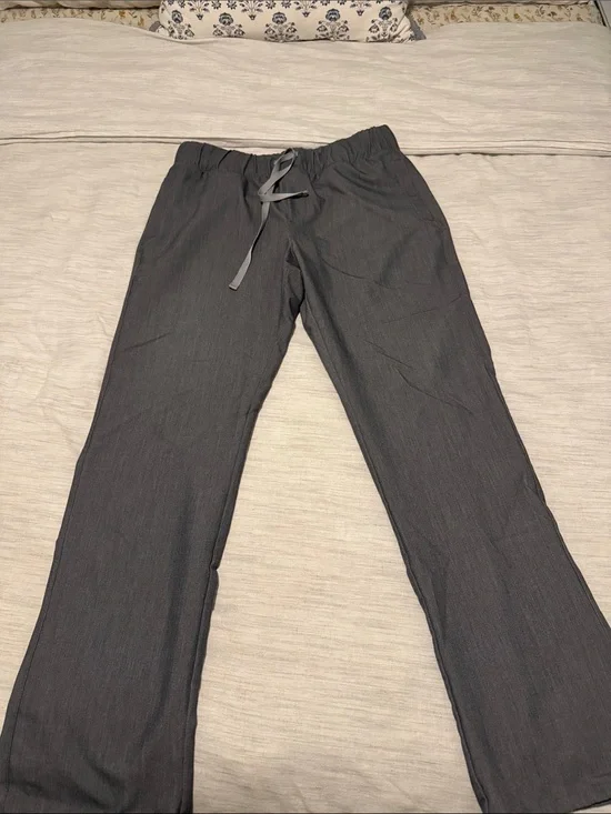 Figs Gray Scrub Pants