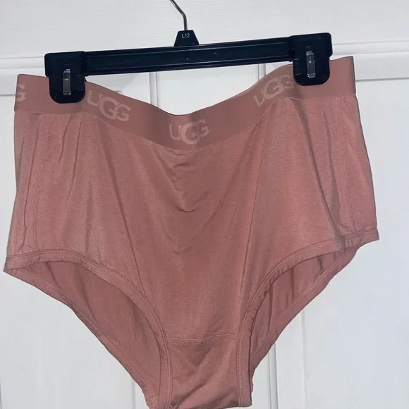 UGG High-Waist Briefs cheeky boy short in Dusty Rose Mauve