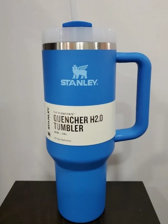 Stanley 40oz rare cup cold flow state tumbler blue viral quencher
