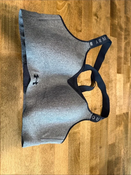 Under Armour Heather Gray Sports Bra with Black Straps