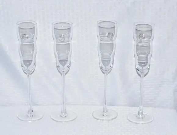 Michael Graves Design for DANSK Cirrus Bee Hive Champagne Flutes x-4