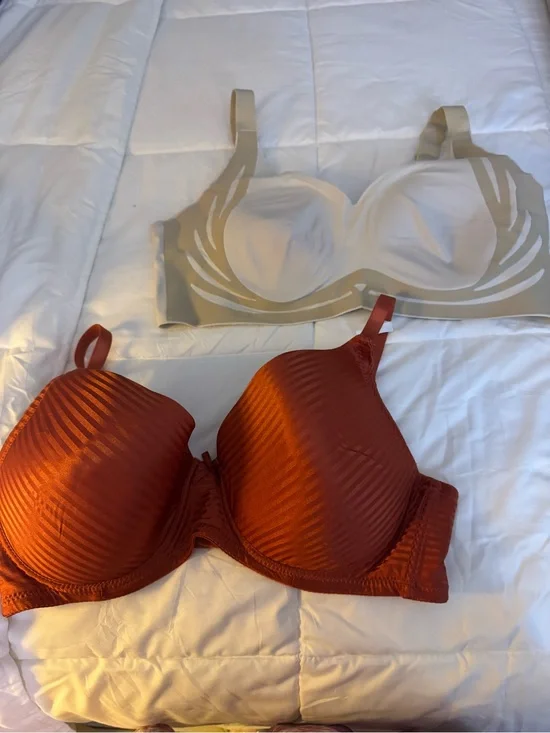 & Other Stories Rust and Beige Underwire Bras Duo