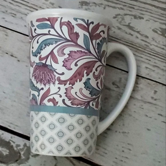 Boston Warehouse tall coffee mug leafy floral paisley design Loved