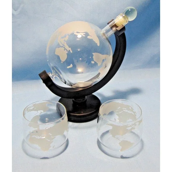 Decanter Whiskey Etched World Globe Set Glass Crystal‎ 850ml / 28oz