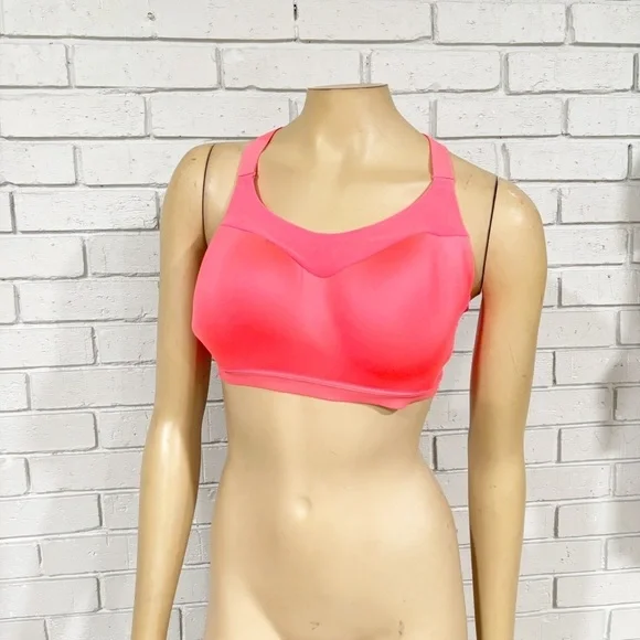 Victoria’s Secret On‎ Point Sports Bra