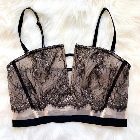 Victoria's Secret Lace‎ Lingerie