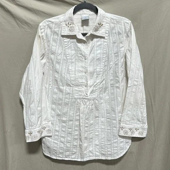 Cabernet sleepwear top / Size M /‎ Box 2-11